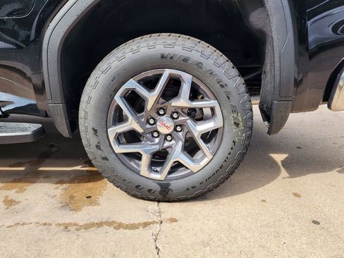 New 2026 GMC Sierra 1500 SLT w/ SLT Premium Plus Package image 52