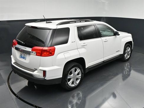 Used 2017 GMC Terrain SLE w/ Driver Alert Package I FWD image 24