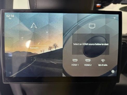 Used 2023 Land Rover Range Rover Long Wheelbase Autobiography image 26