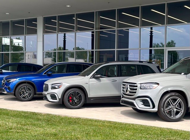 Certified 2024 Mercedes-Benz GLC 300 4MATIC image 38