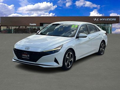 Used 2023 Hyundai Elantra SEL w/ Convenience Package