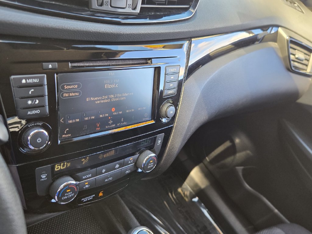Used 2020 Nissan Rogue Sport SV FWD image 20