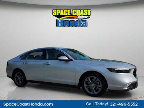 Certified 2023 Honda Accord EX image 13
