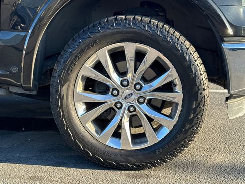 Used 2015 Ford F150 Lariat w/ Equipment Group 502A Luxury image 11