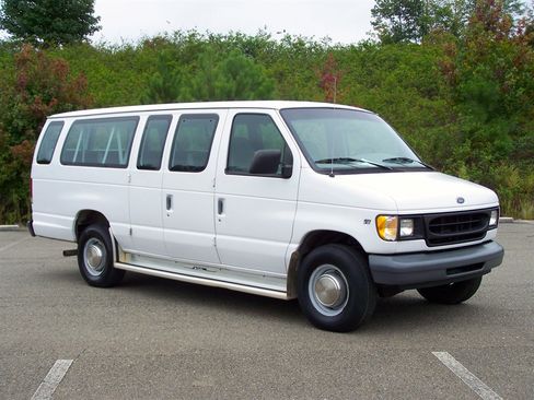 Used 1999 Ford E-350 and Econoline 350 XL image 1