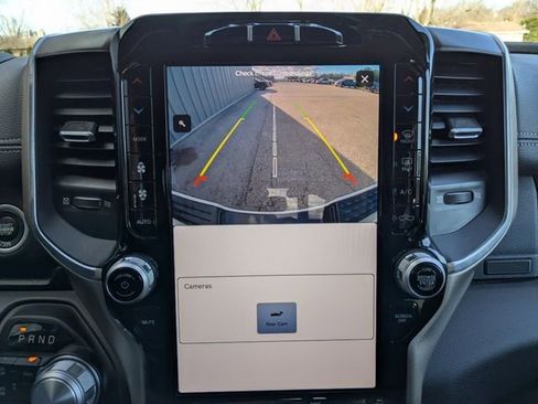 Used 2024 RAM 2500 Laramie image 27