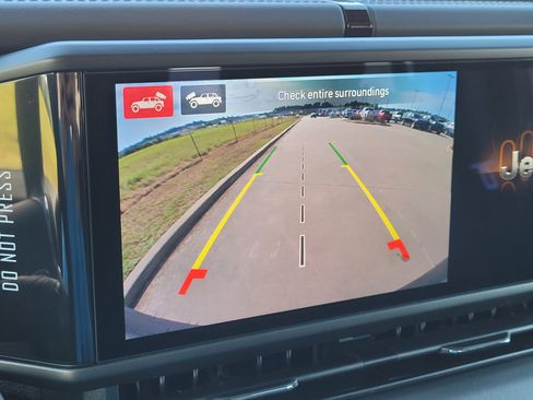 New 2025 Jeep Wrangler Sahara image 20