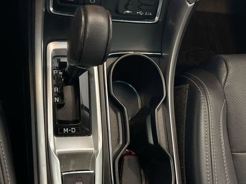 Used 2021 Subaru Ascent Limited w/ Technology Package image 19