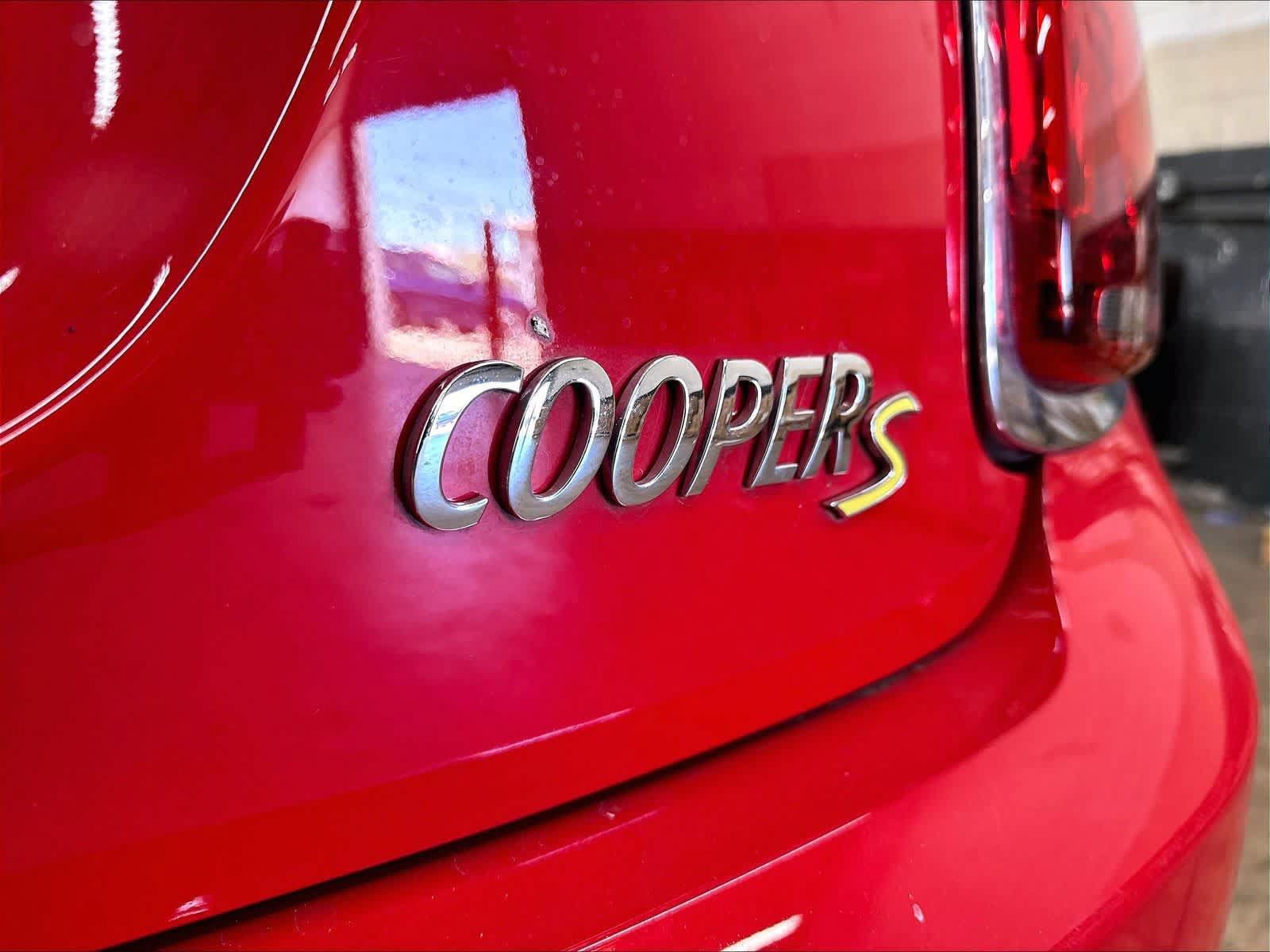 Used 2024 MINI Cooper SE FWD image 11