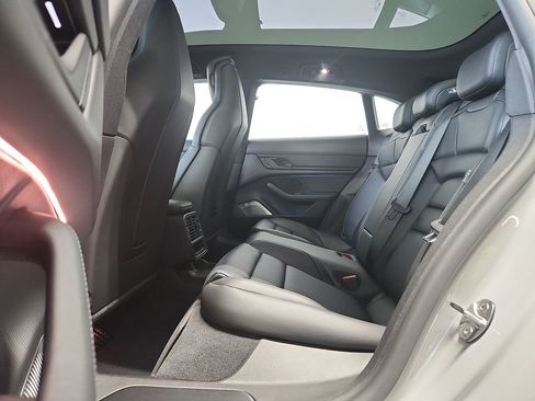 New 2026 Porsche Taycan 4S AWD/4WD image 11