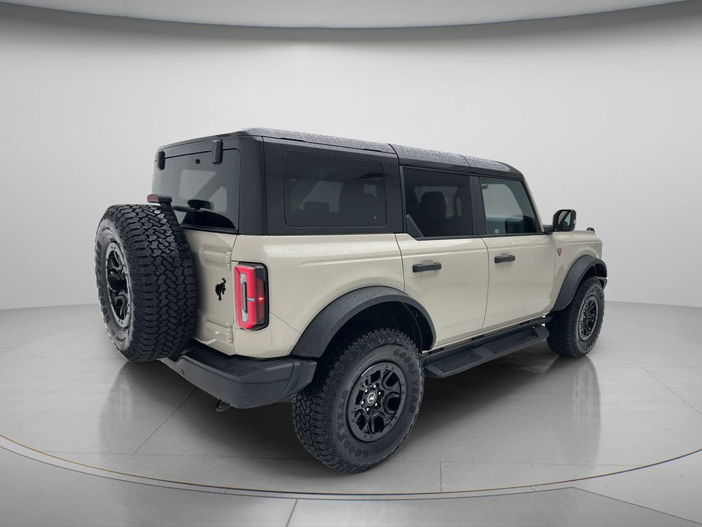 Used 2025 Ford Bronco Badlands AWD/4WD image 5
