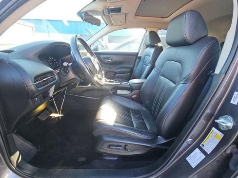 Used 2023 Honda HR-V EX-L image 5