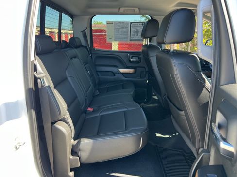 Used 2018 Chevrolet Silverado 1500 LTZ w/ Sport Package image 29