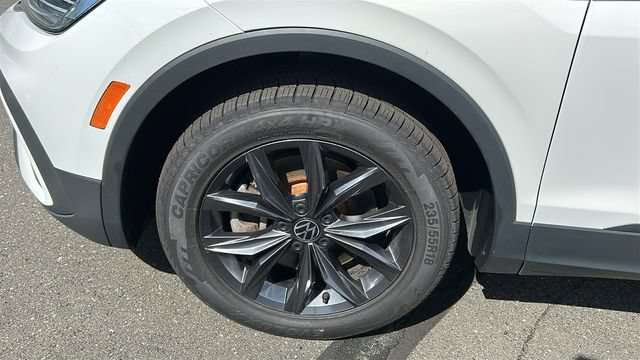 Used 2022 Volkswagen Tiguan SE AWD/4WD image 8