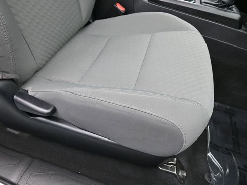 Used 2022 Toyota Tacoma SR image 39