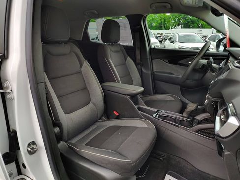 Used 2023 Chevrolet TrailBlazer LT AWD/4WD image 20