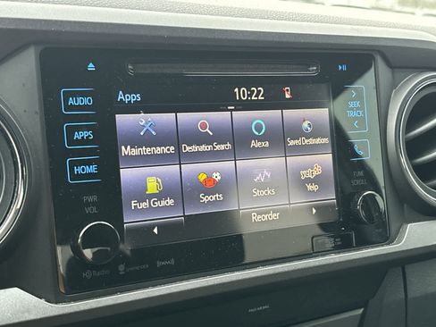 Used 2019 Toyota Tacoma TRD Off-Road image 15