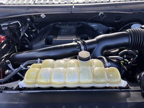 Used 2019 Ford Expedition Limited w/ Equipment Group 302A image 11