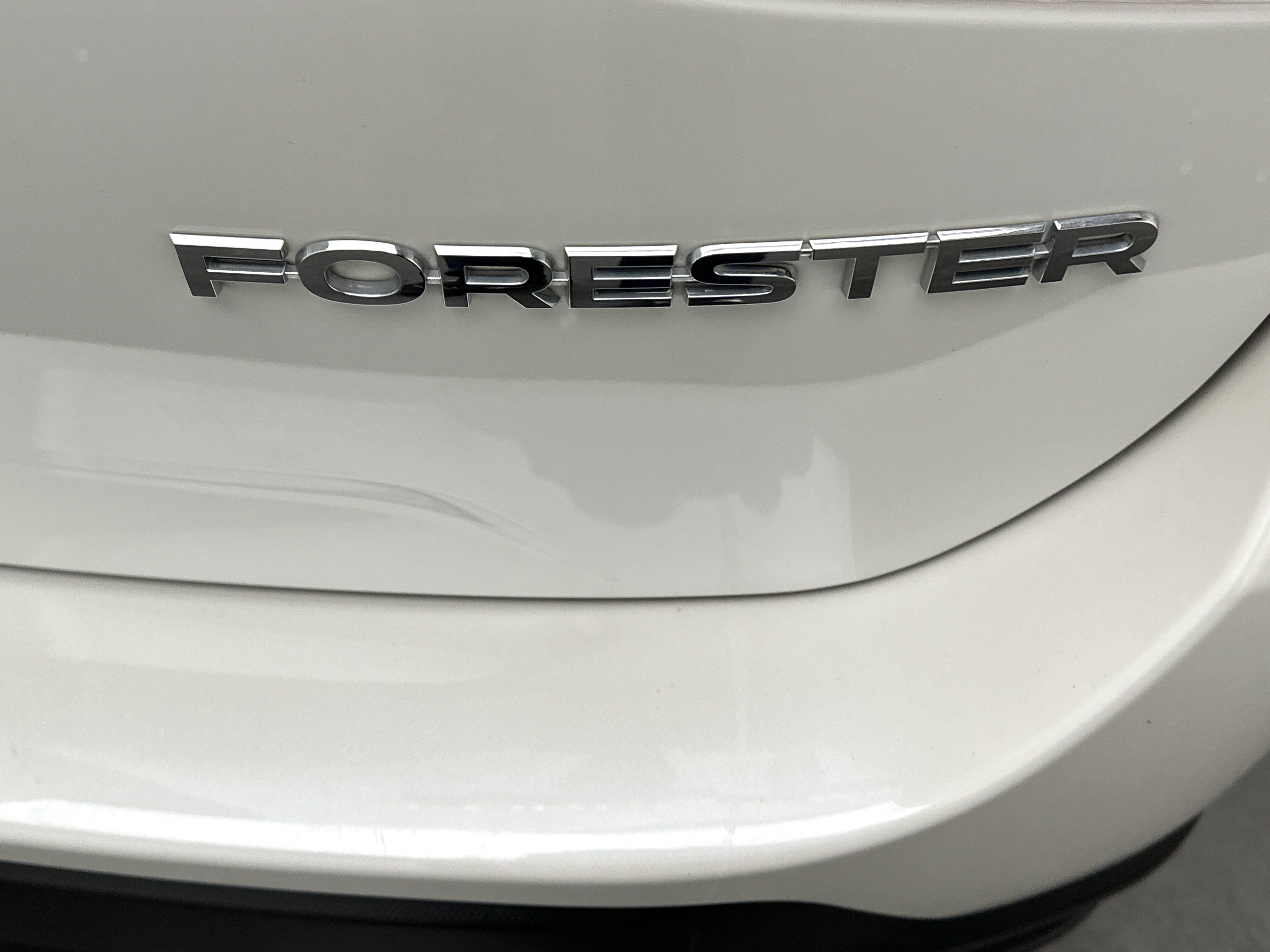 Used 2024 Subaru Forester AWD/4WD image 11