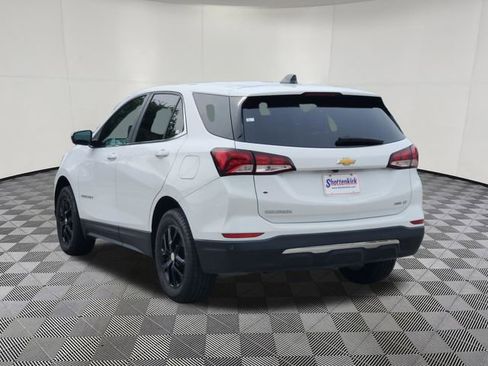 Used 2024 Chevrolet Equinox LT AWD/4WD image 3