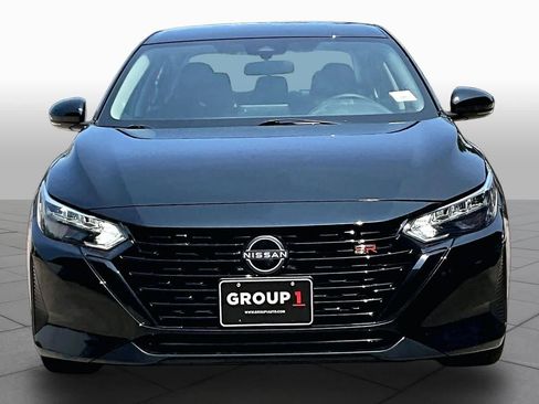 Certified 2025 Nissan Sentra SR w/ Midnight Edition FWD image 4