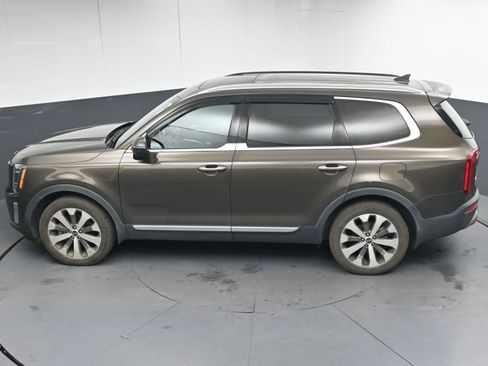 Used 2020 Kia Telluride S image 37
