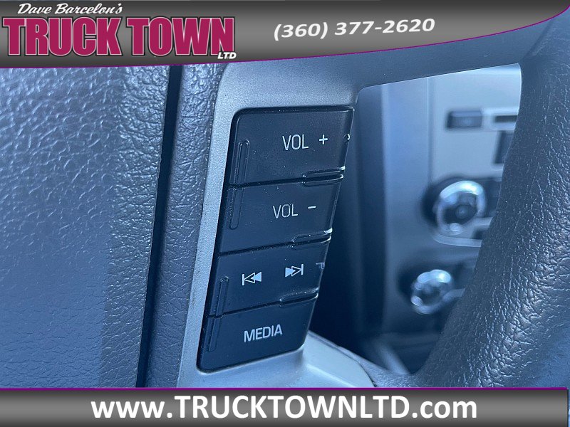 Used 2010 Ford Fusion SE FWD image 18