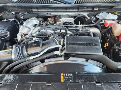 Used 2025 GMC Sierra 2500 AT4X image 26