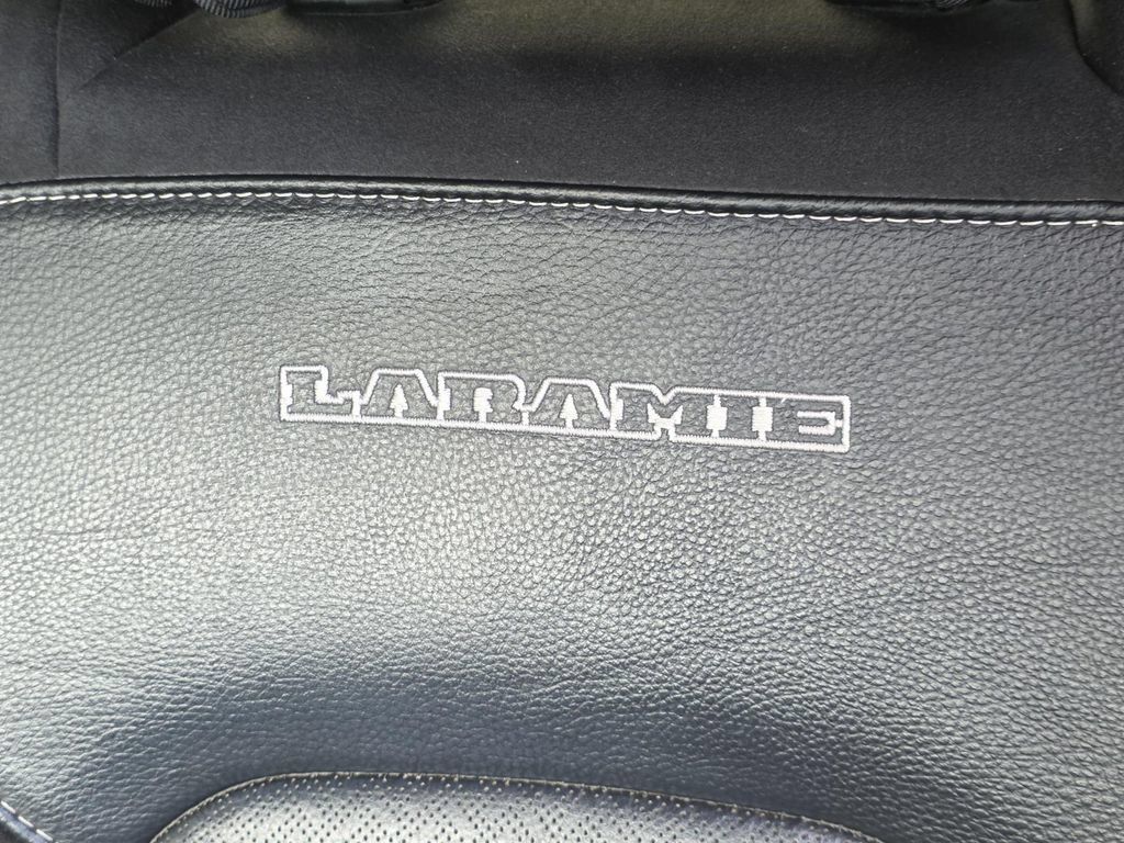 Used 2022 RAM 1500 Laramie w/ Laramie Southwest Edition AWD/4WD image 8