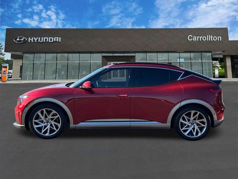 Used 2023 Genesis GV60 Advanced image 8