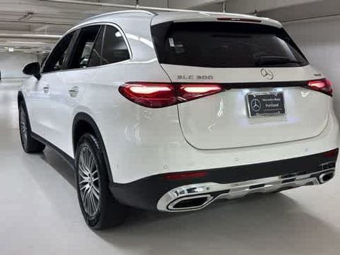 Certified 2026 Mercedes-Benz GLC 300 4MATIC image 7