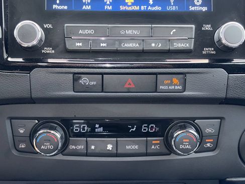 Certified 2024 Nissan Frontier SV w/ SV Convenience Package RWD image 19