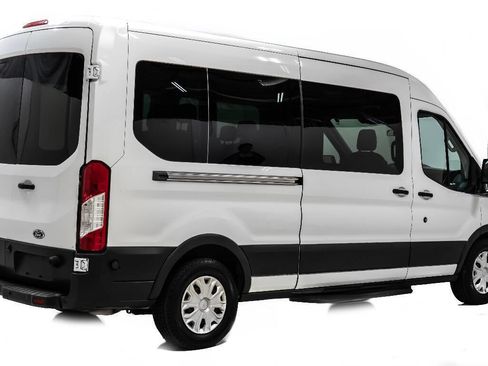 Used 2015 Ford Transit 350 XLT image 3