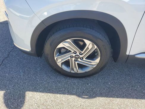 Certified 2022 Hyundai Santa Fe SEL w/ Convenience Package image 17