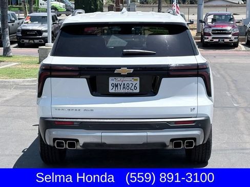 Used 2024 Chevrolet Traverse LT AWD/4WD image 6