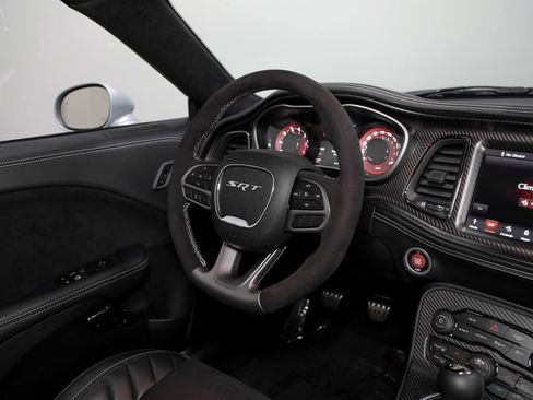 Used 2023 Dodge Challenger SRT Hellcat w/ Plus Package RWD image 33