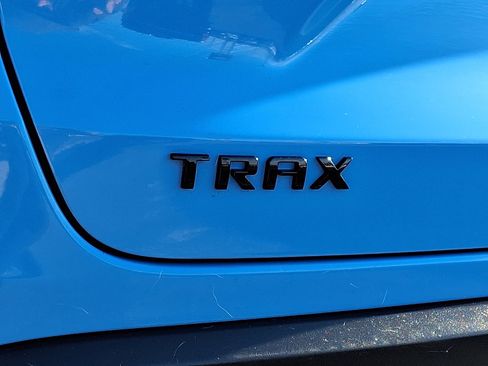 Certified 2024 Chevrolet Trax RS image 31