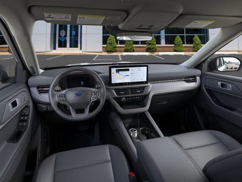 New 2026 Ford Explorer Active image 9