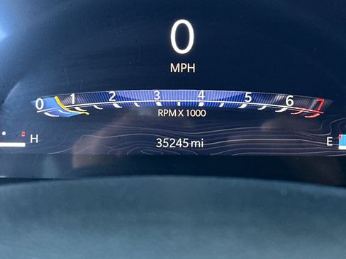 Used 2024 Jeep Grand Cherokee L Laredo image 25