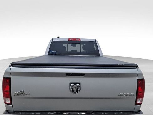 Used 2018 RAM 1500 Big Horn image 14