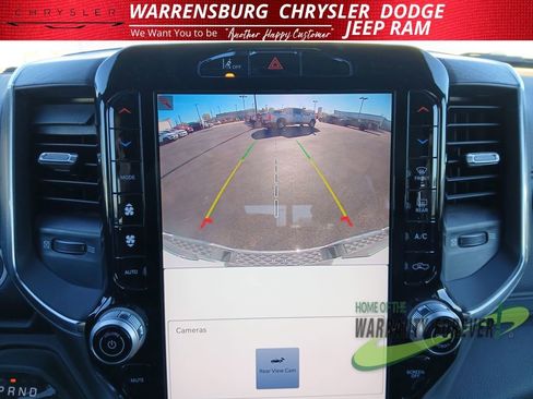 Used 2025 RAM 1500 Laramie image 17