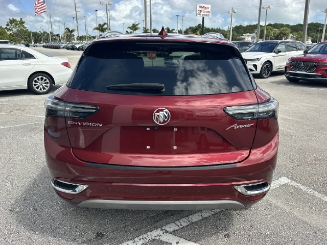 Used 2022 Buick Envision Avenir w/ Technology Package II FWD image 8