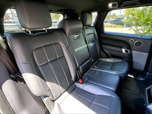Used 2019 Land Rover Range Rover Sport Supercharged AWD/4WD image 27