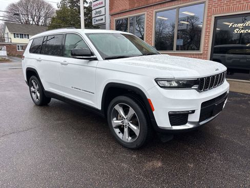 Used 2022 Jeep Grand Cherokee L Limited AWD/4WD image 29