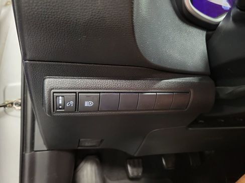 Used 2021 Toyota Corolla XSE FWD image 22