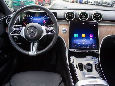 Used 2025 Mercedes-Benz C 300 4MATIC Sedan image 13