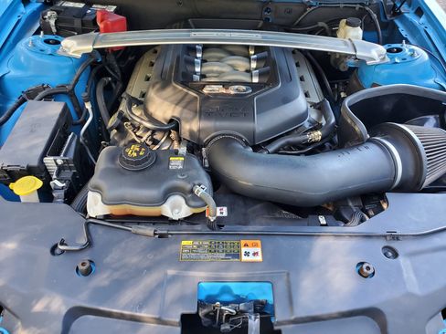 Used 2011 Ford Mustang GT Premium w/ Electronics Pkg image 19