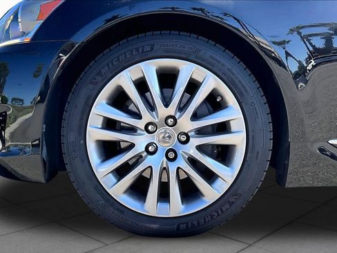 Used 2016 Lexus LS 460 w/ Comfort Package RWD image 10