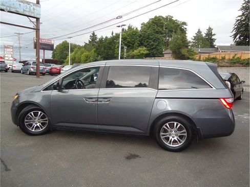 Used 2011 Honda Odyssey EX-L image 9