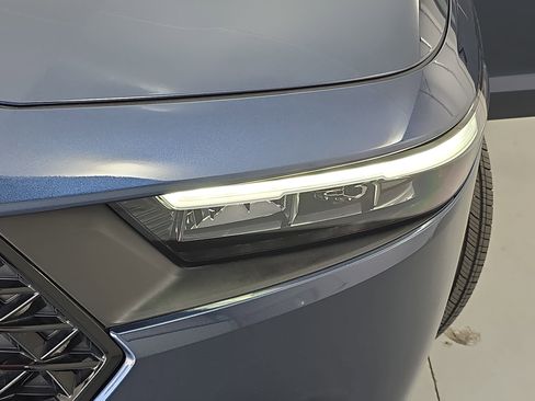 Used 2024 Honda Accord EX image 30